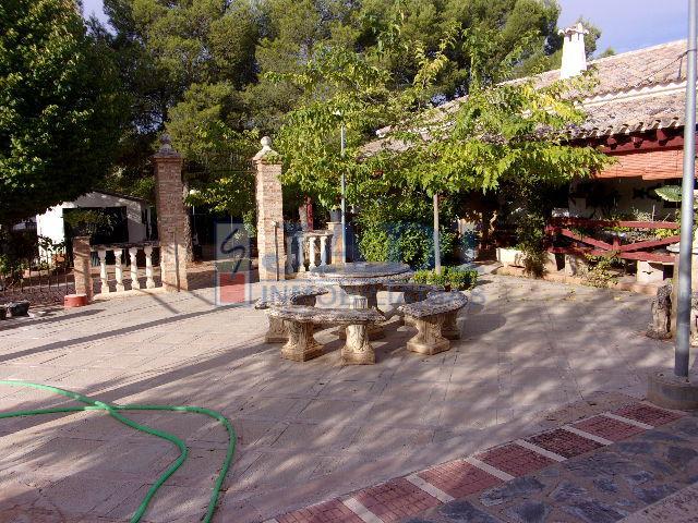 Venta de casa en Valdepeñas
