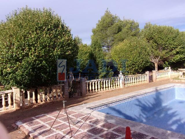 Venta de casa en Valdepeñas