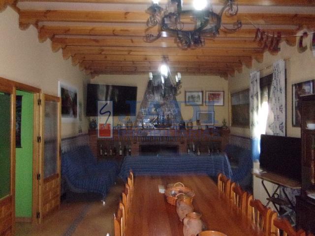Venta de casa en Valdepeñas