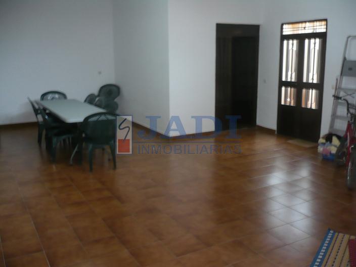 For sale of house in Torrenueva