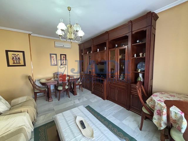 Venta de piso en Valdepeñas