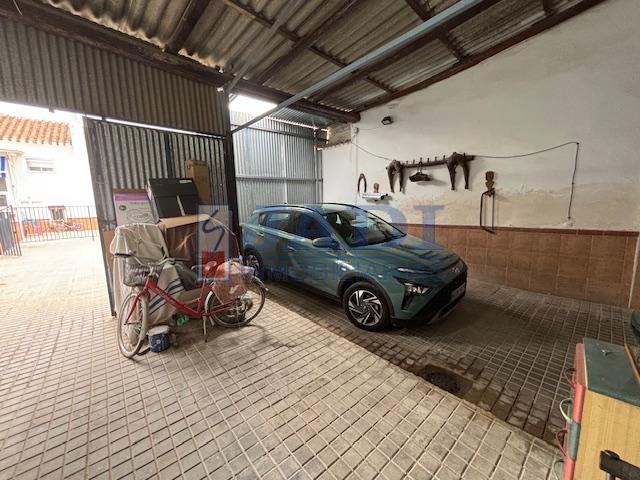 Venta de casa en Valdepeñas