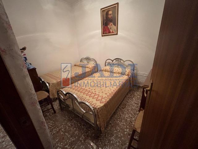 Venta de casa en Valdepeñas