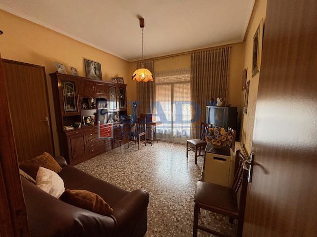 Venta de casa en Valdepeñas
