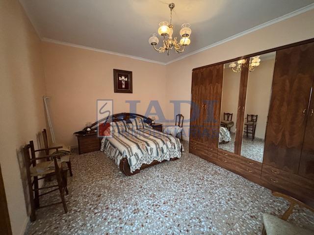 Venta de casa en Valdepeñas