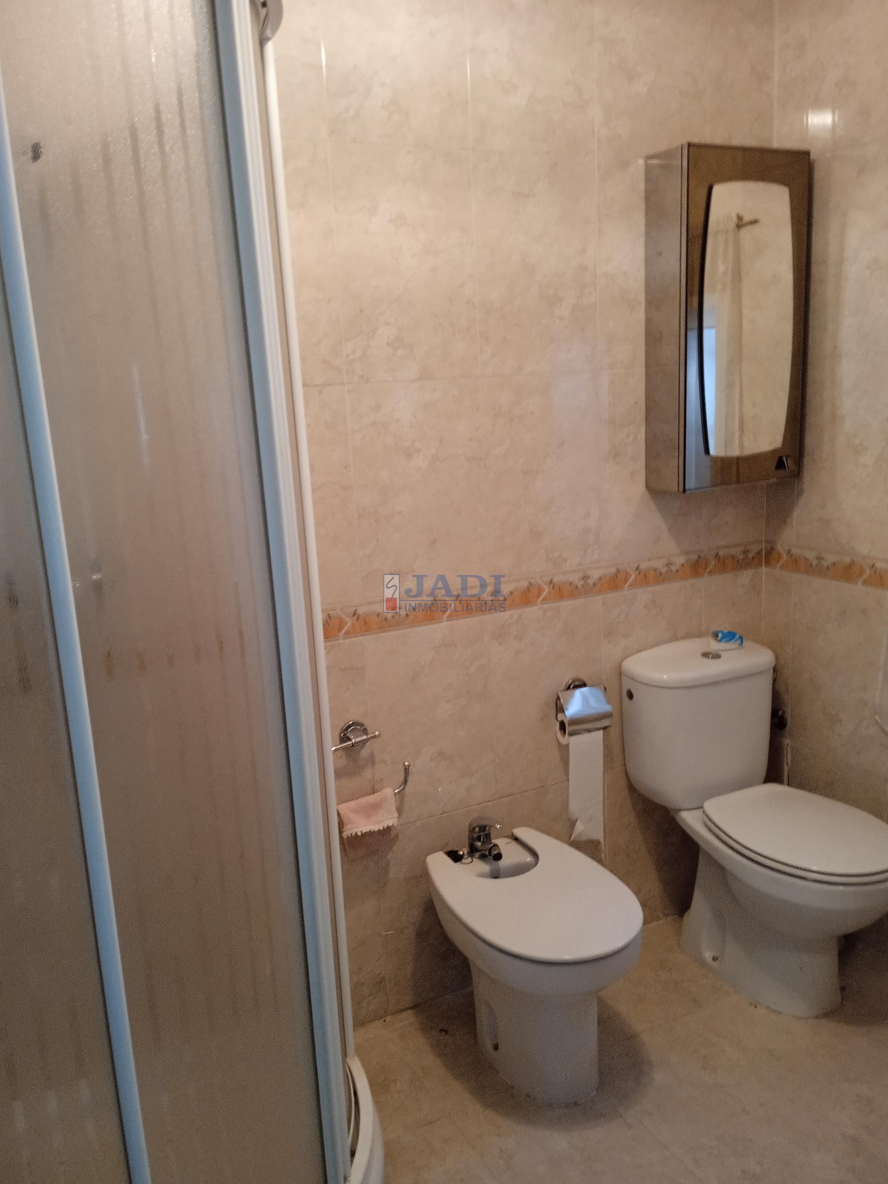 Venta de casa en Valdepeñas