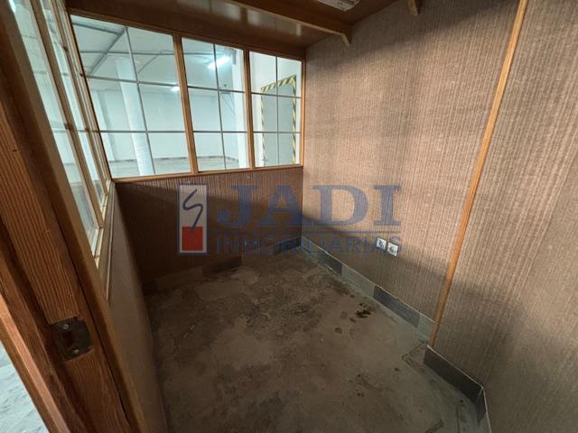 Venta de casa en Valdepeñas