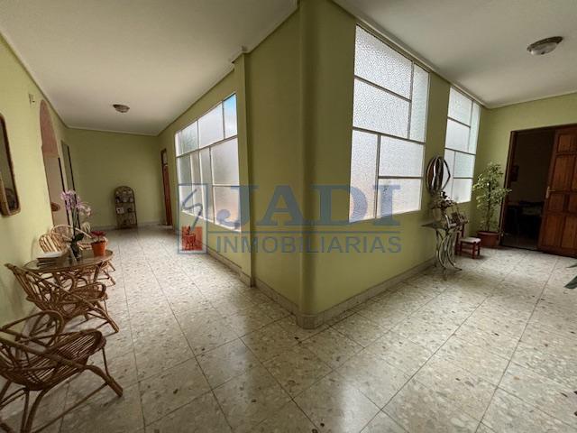 Venta de casa en Valdepeñas