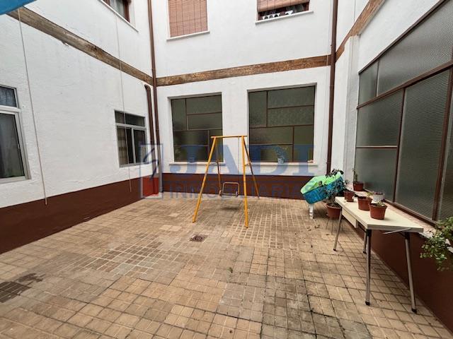 Venta de casa en Valdepeñas