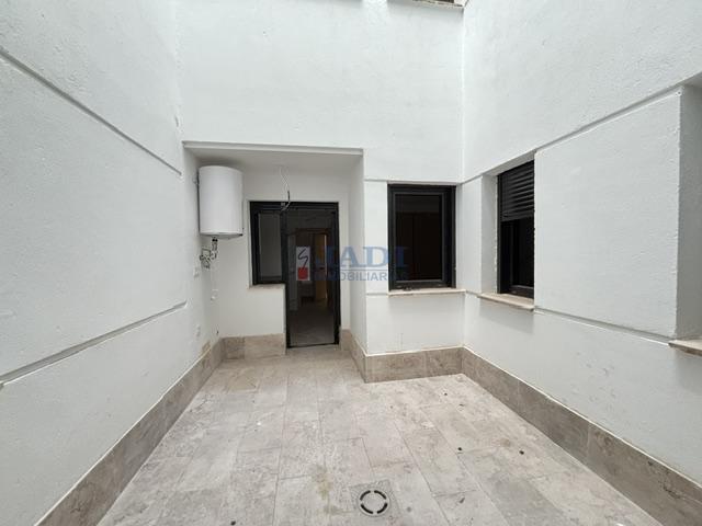 Venta de piso en Valdepeñas