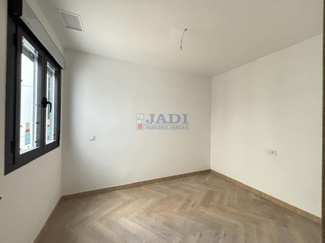 Venta de piso en Valdepeñas