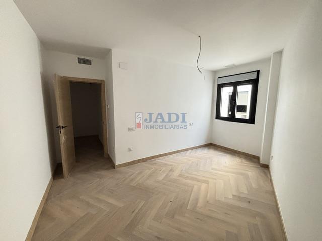 Venta de piso en Valdepeñas