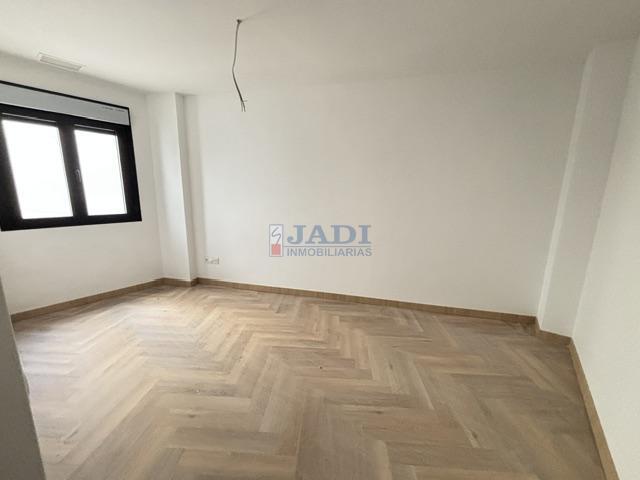 Venta de piso en Valdepeñas