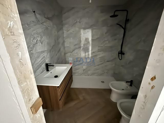 Venta de piso en Valdepeñas