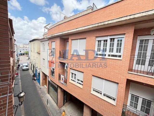 Venta de piso en Valdepeñas