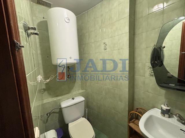 Venta de piso en Valdepeñas