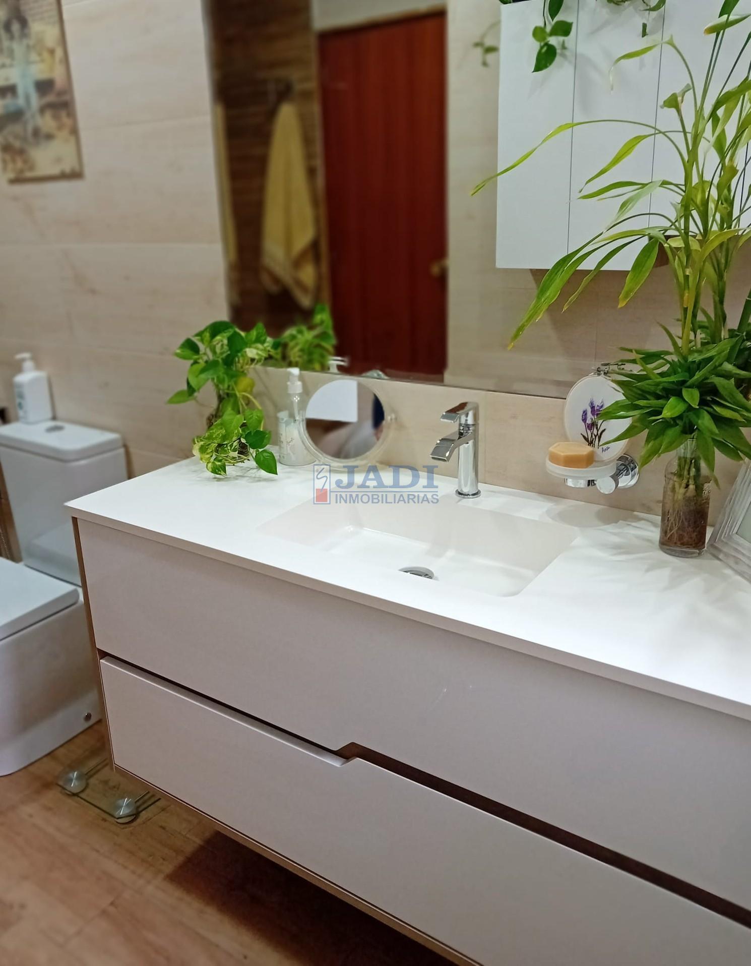 Venta de piso en Valdepeñas