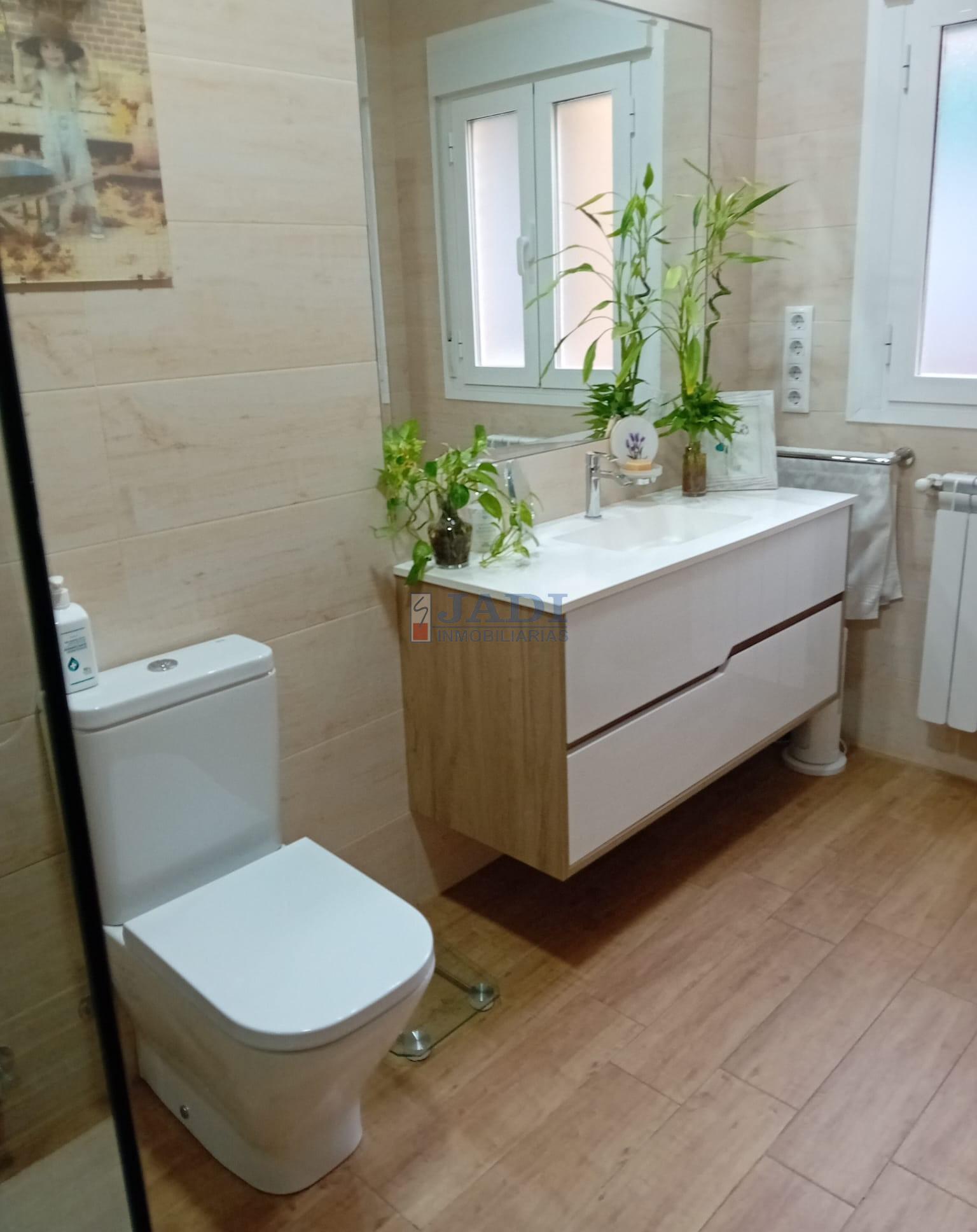 Venta de piso en Valdepeñas