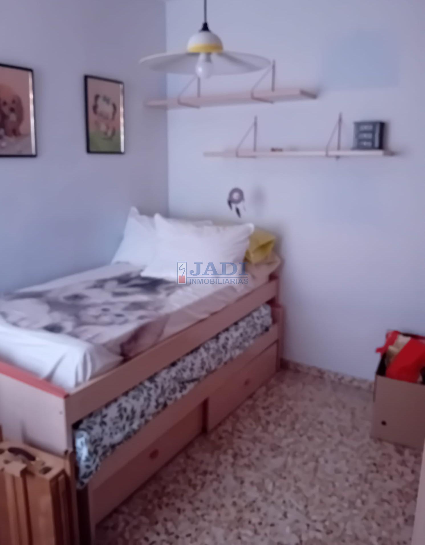 Venta de piso en Valdepeñas
