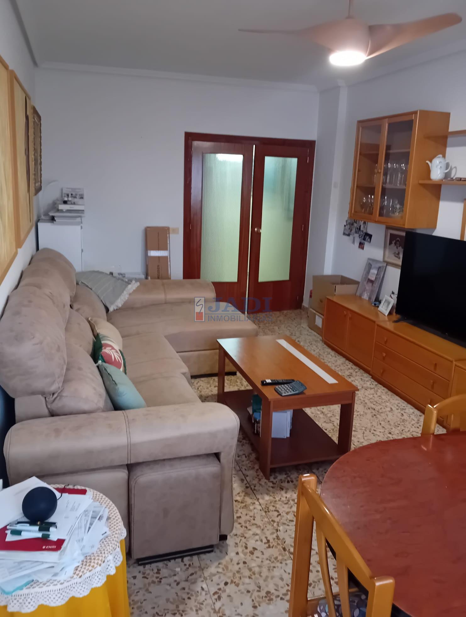 Venta de piso en Valdepeñas