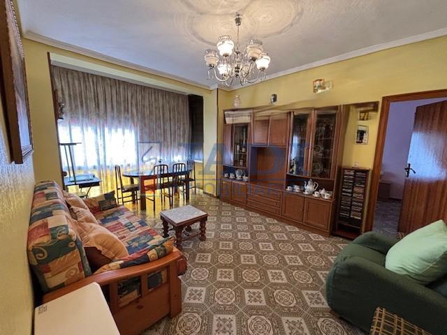 Venta de piso en Valdepeñas