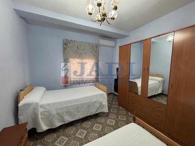 Venta de piso en Valdepeñas