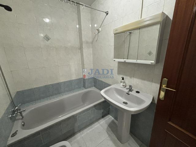 Venta de apartamento en Valdepeñas
