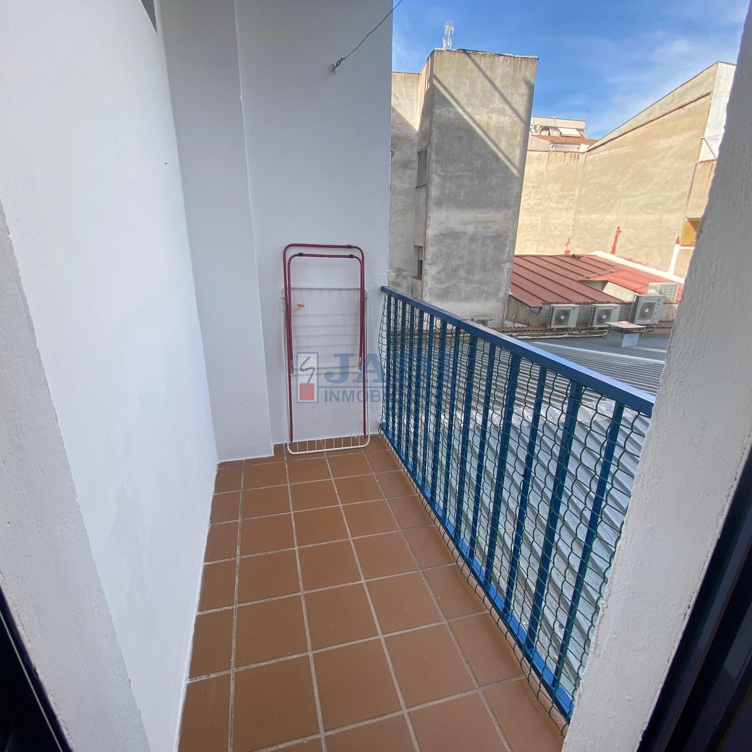 Venta de apartamento en Valdepeñas