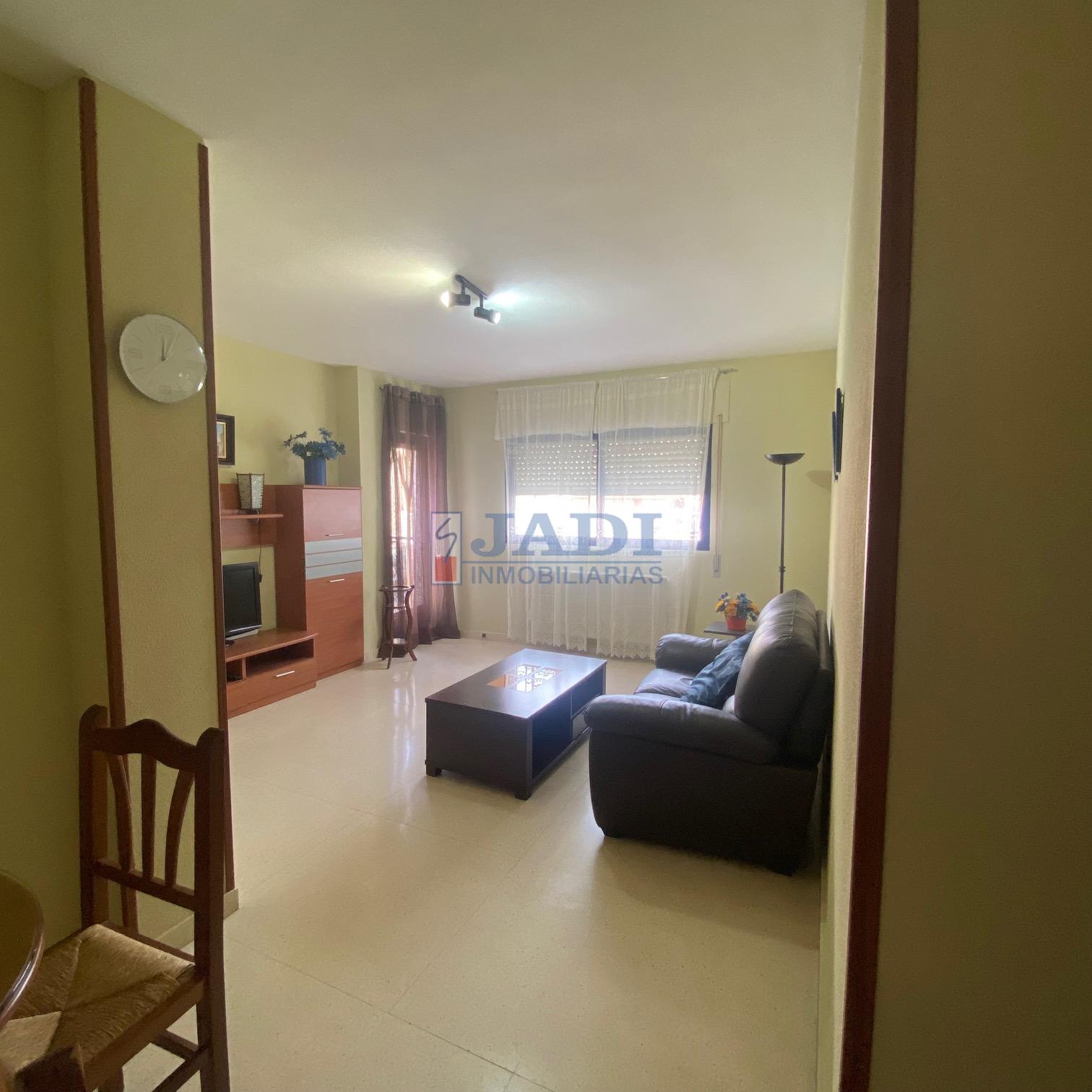 Venta de apartamento en Valdepeñas