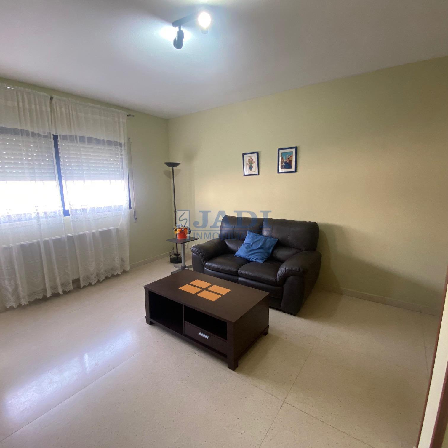 Venta de apartamento en Valdepeñas