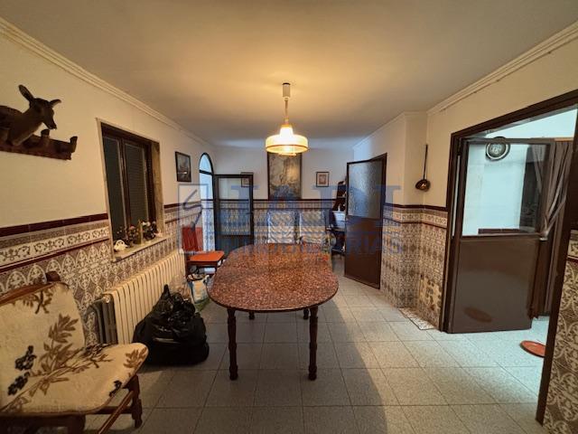 Venta de casa en Valdepeñas