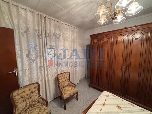 Venta de casa en Valdepeñas