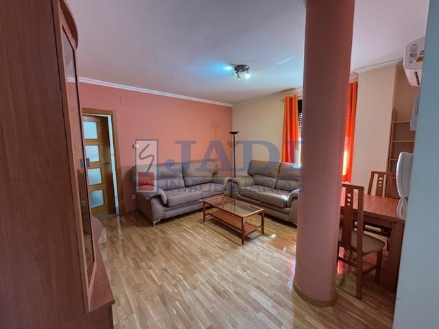 For sale of apartment in Valdepeñas