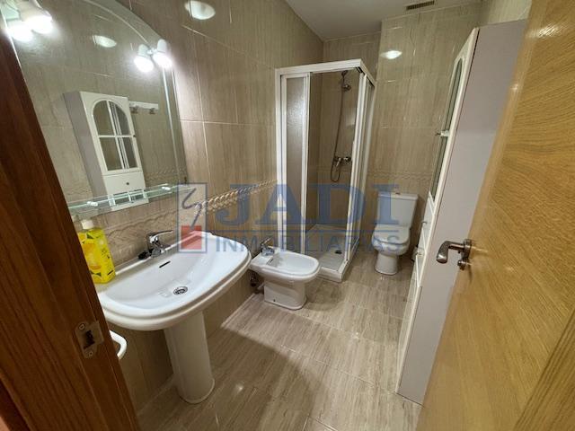 For sale of apartment in Valdepeñas