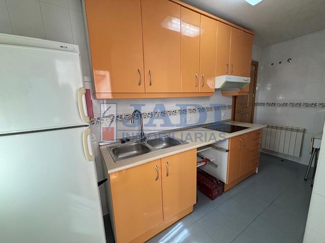 For sale of apartment in Valdepeñas