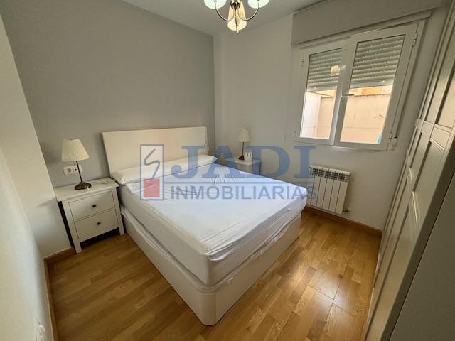 For rent of apartment in Valdepeñas