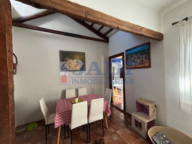 Venta de casa en Valdepeñas