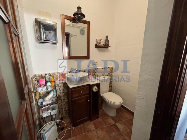 Venta de casa en Valdepeñas