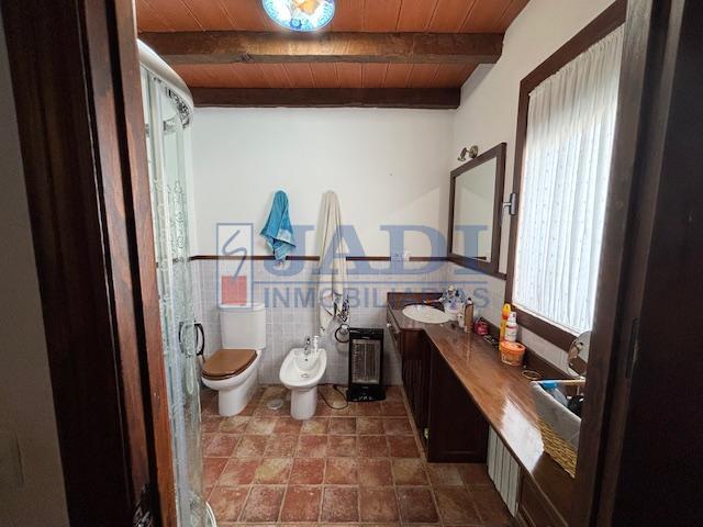Venta de casa en Valdepeñas