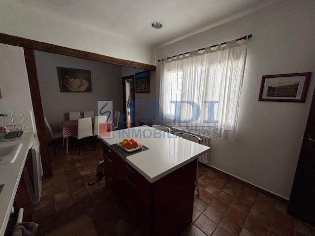Venta de casa en Valdepeñas