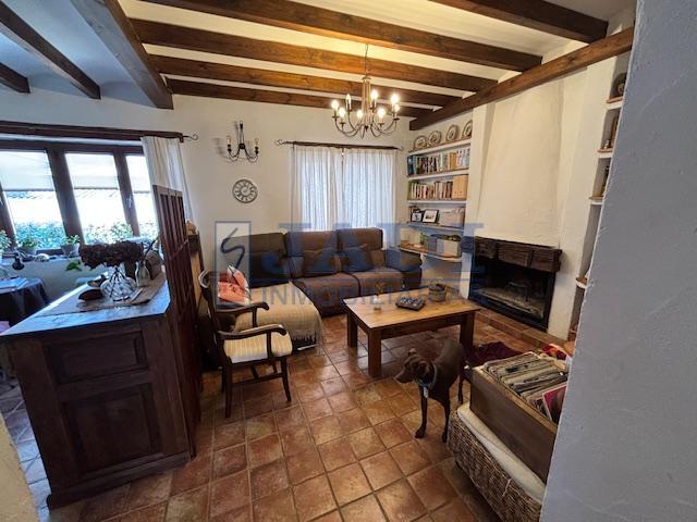 Venta de casa en Valdepeñas