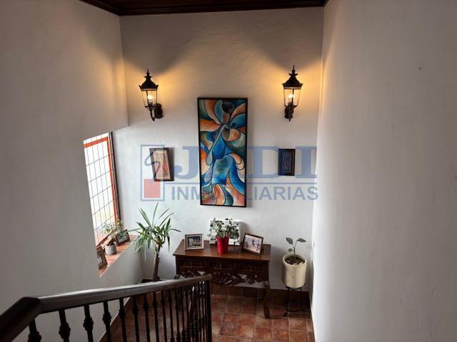 Venta de casa en Valdepeñas