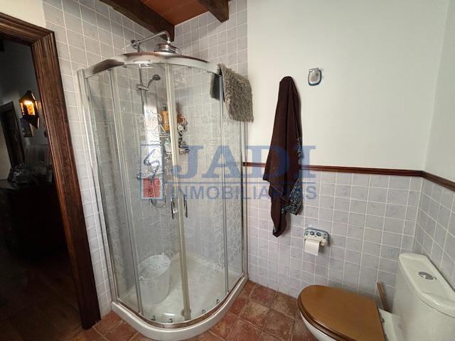 Venta de casa en Valdepeñas