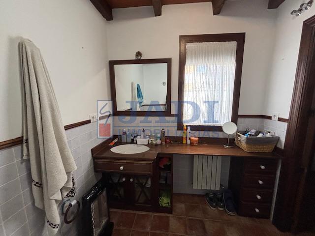 Venta de casa en Valdepeñas