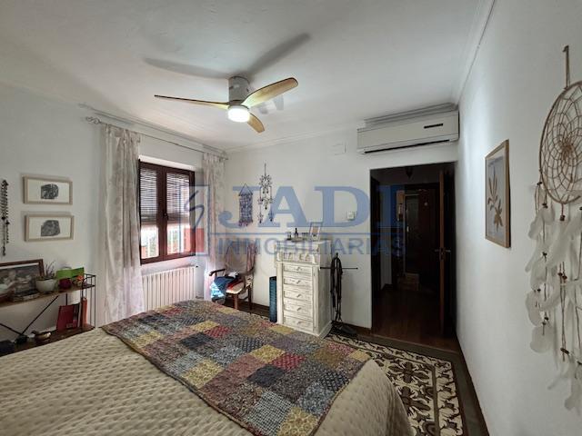 Venta de casa en Valdepeñas