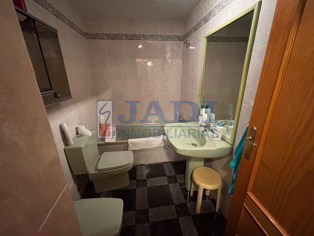 Venta de piso en Valdepeñas