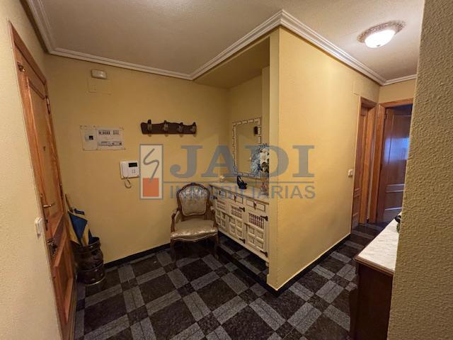 Venta de piso en Valdepeñas