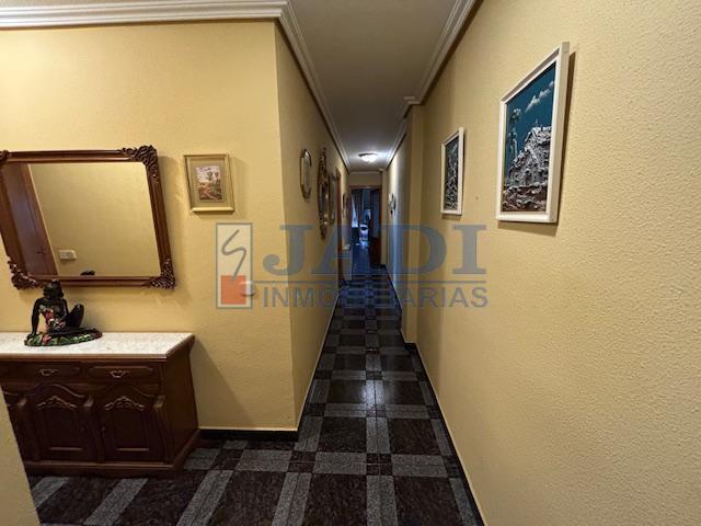 Venta de piso en Valdepeñas