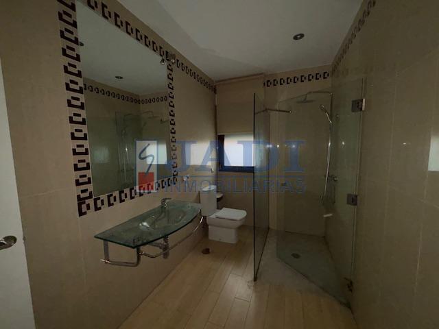 Venta de casa en Valdepeñas