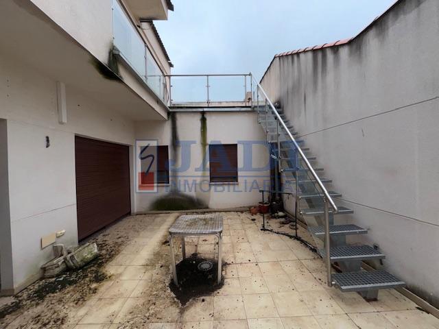 Venta de casa en Valdepeñas